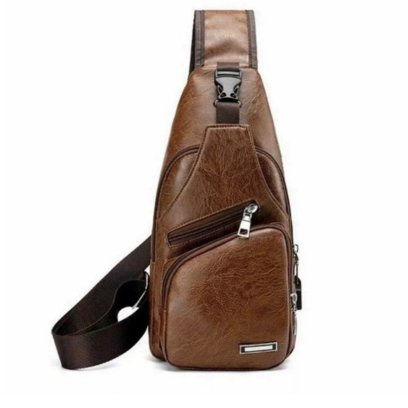 New Leather Shoulder Travel Backpack - Picture 1 of 5